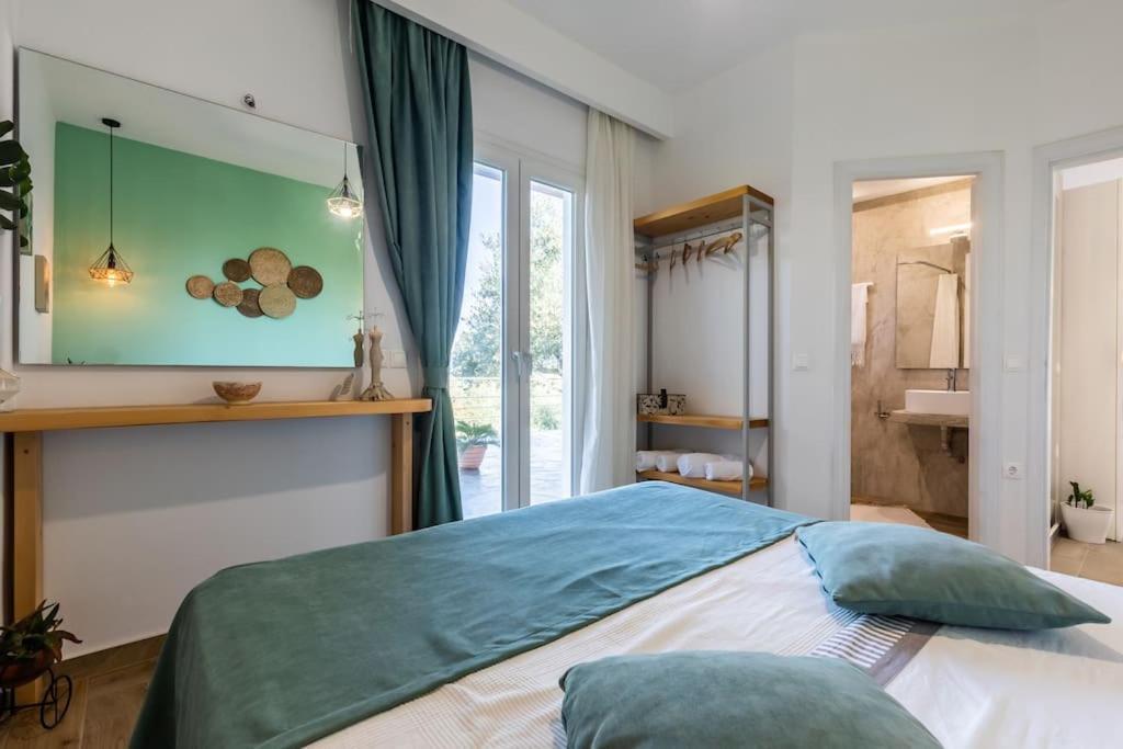 Skopelos Blue Heaven Pool Villa In Olive Grove Екстер'єр фото