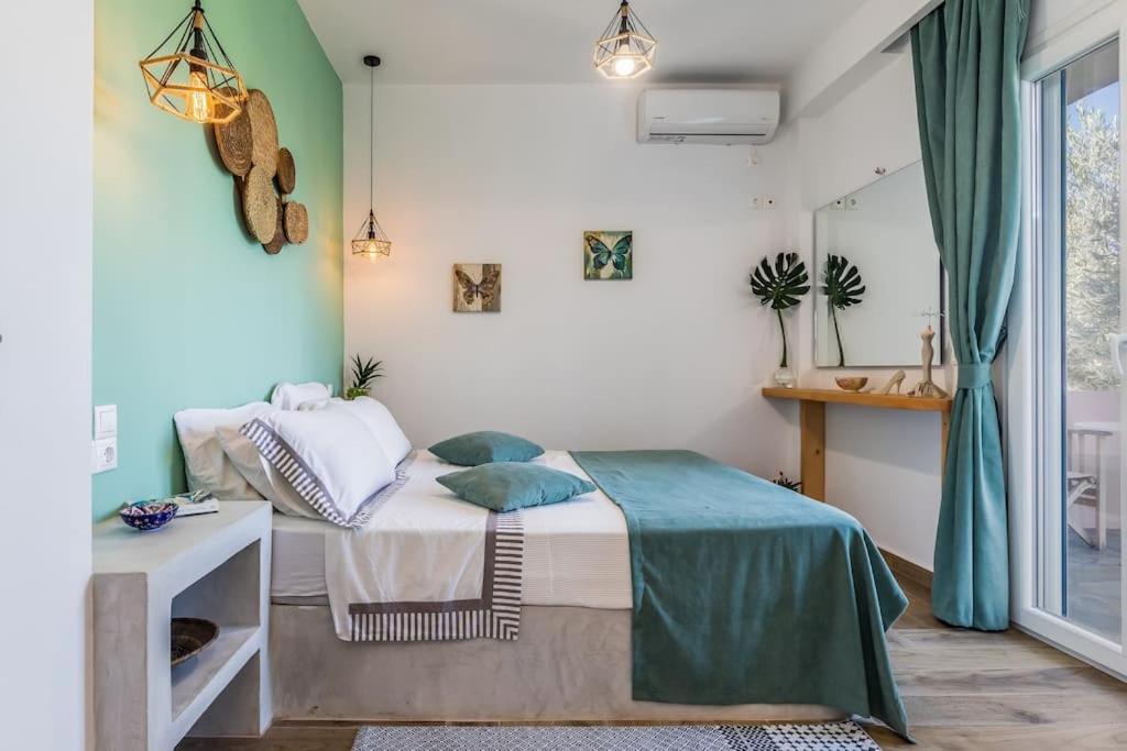 Skopelos Blue Heaven Pool Villa In Olive Grove Екстер'єр фото